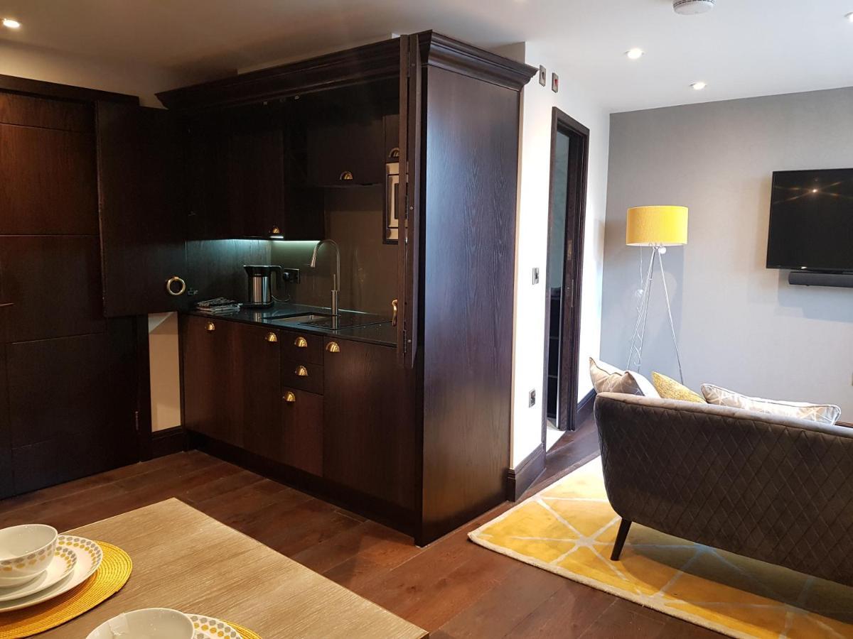 The Queens Head, Parkside Apartment 1 Burley in Wharfedale 外观 照片